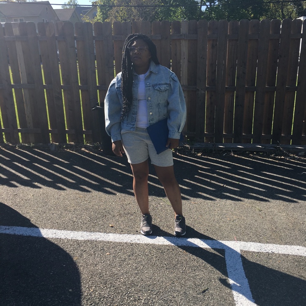 Meet your Posher, Alnisa